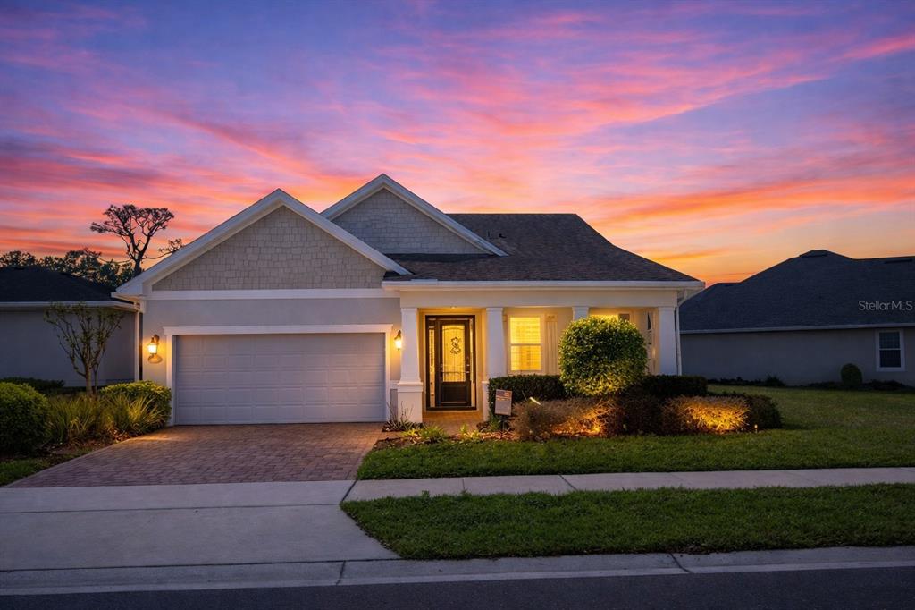 1634 VICTORIA GARDENS DRIVE