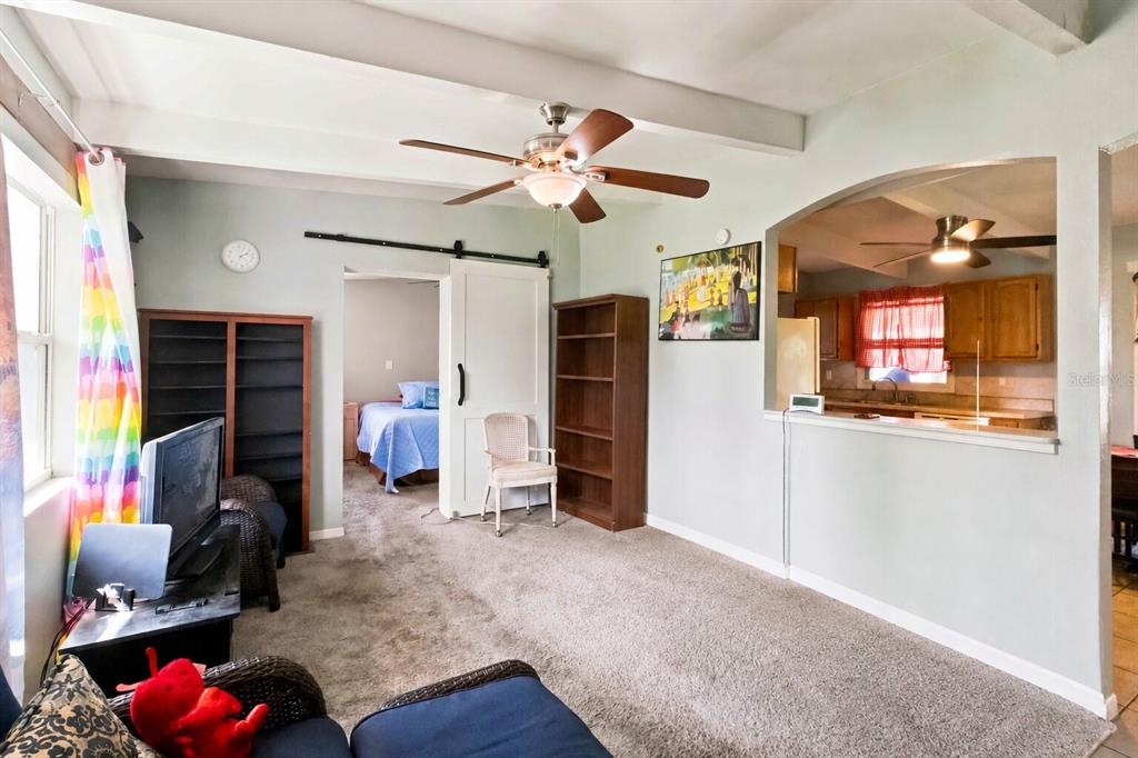 1311 WINDSOR WAY, TAMPA, FL — photo 3 of 24