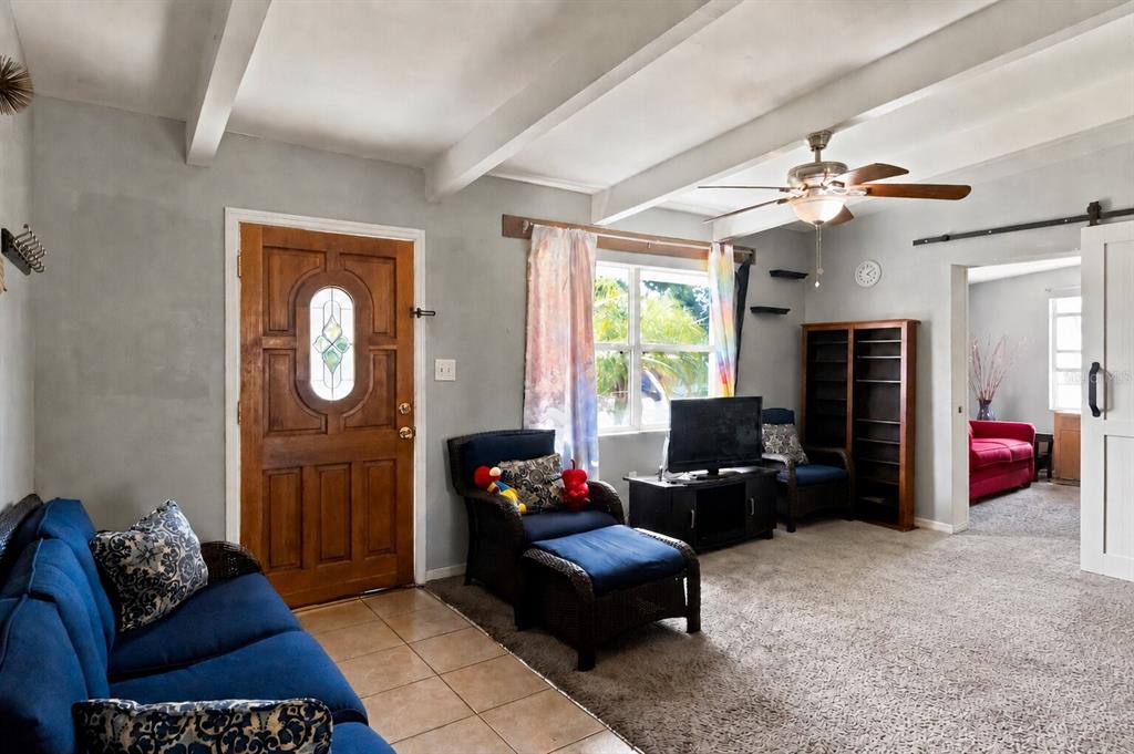 1311 WINDSOR WAY, TAMPA, FL — photo 4 of 24