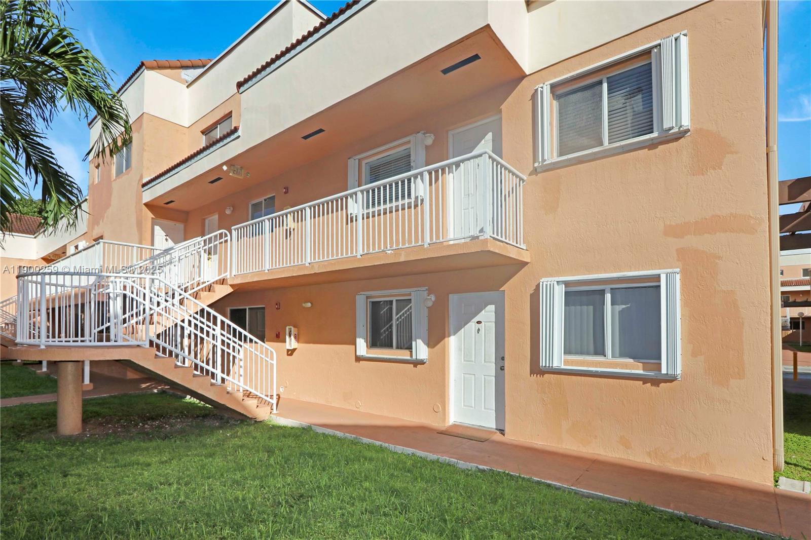 14901 SW 80th St # 211, Miami FL 33193