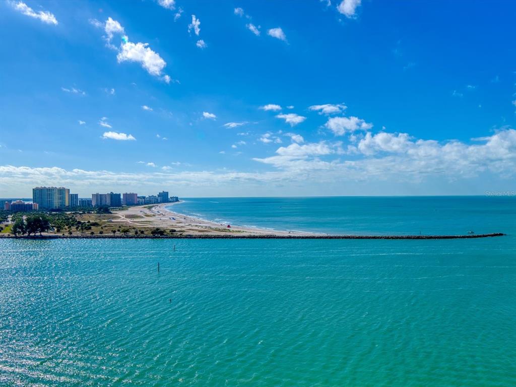 450 GULFVIEW BOULEVARD S UNIT 1708, CLEARWATER, FL — photo 3 of 30