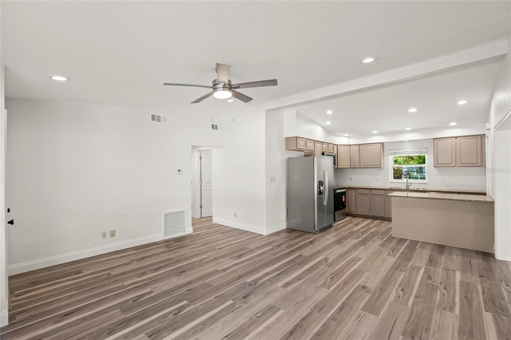 2722 INGOT PLACE, SARASOTA, FL — photo 5 of 30