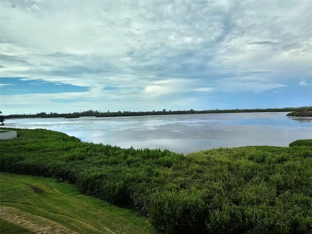 4765 INDEPENDENCE DRIVE, BRADENTON, FL — photo 3 of 30
