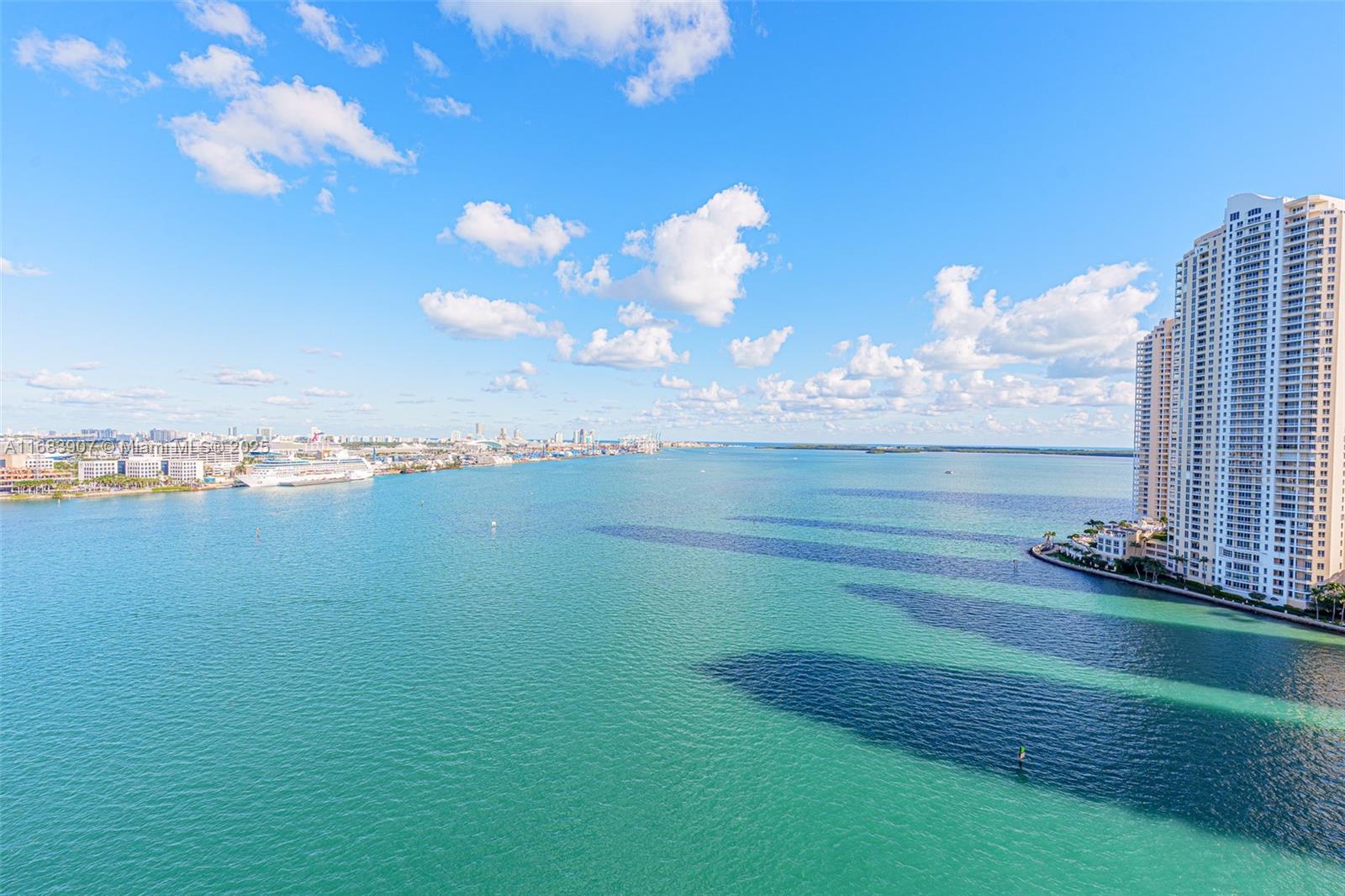 335 S Biscayne Blvd # 2009, Miami FL 33131