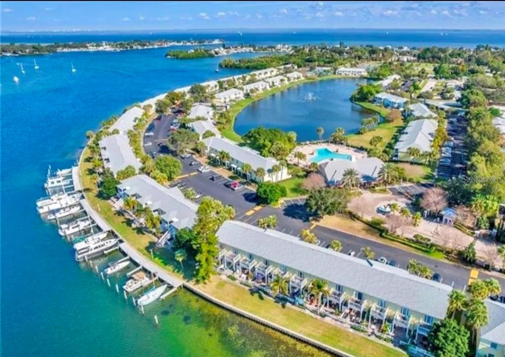 213 SEAHORSE DRIVE SE UNIT D