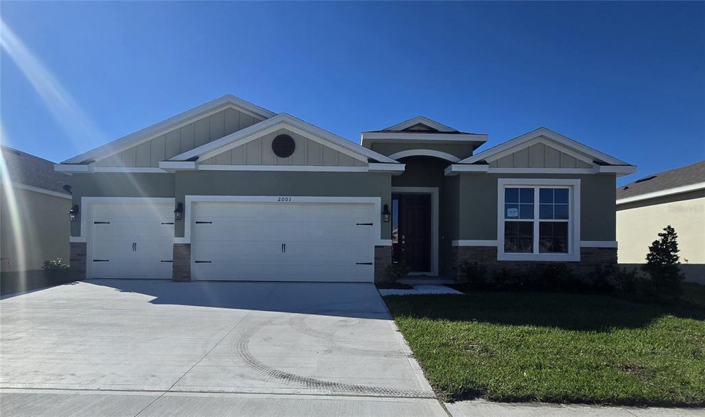 2001 WALNUT CREEK DRIVE