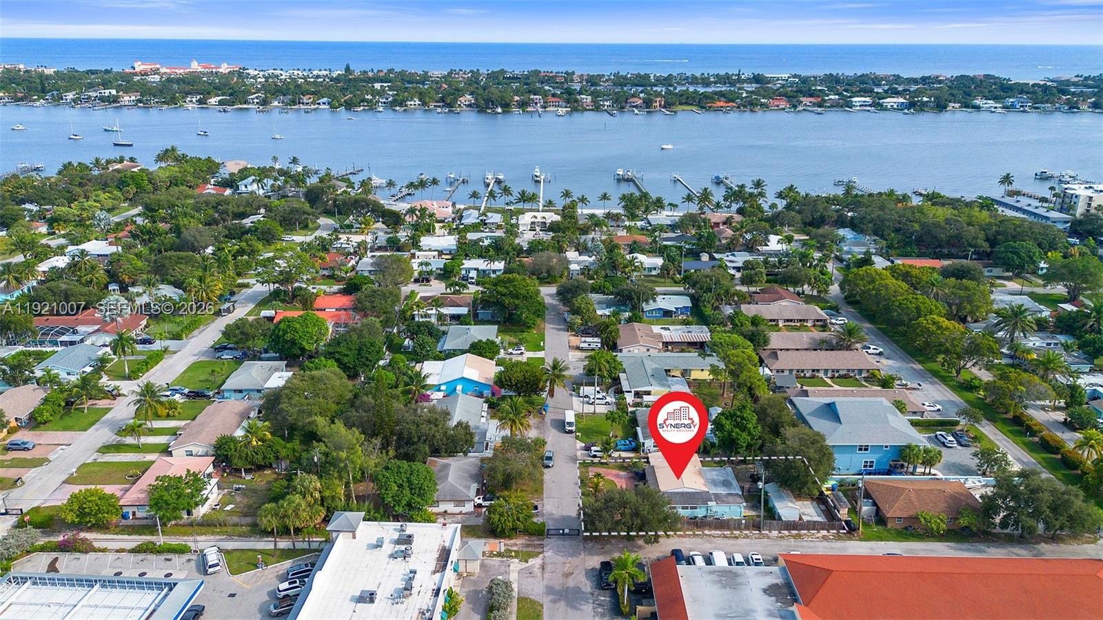 112 Milton St # 114, Lantana FL 33462
