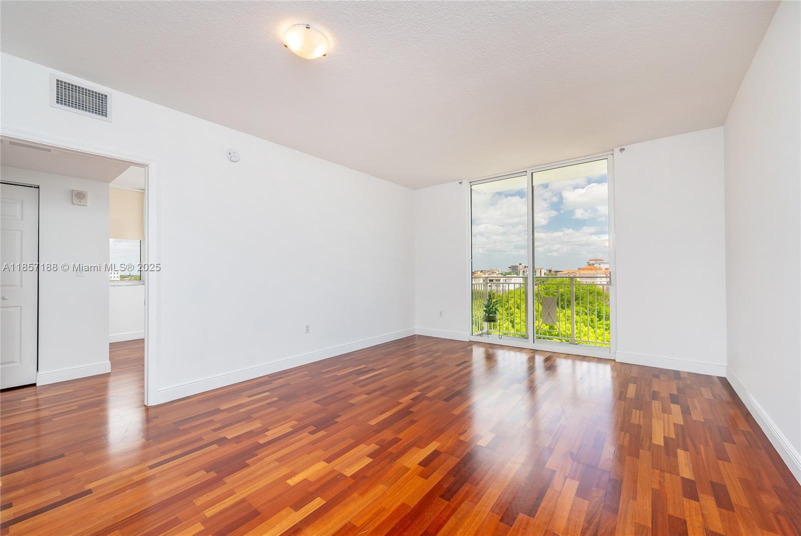 2030 S Douglas Rd # 624, Coral Gables FL 33134