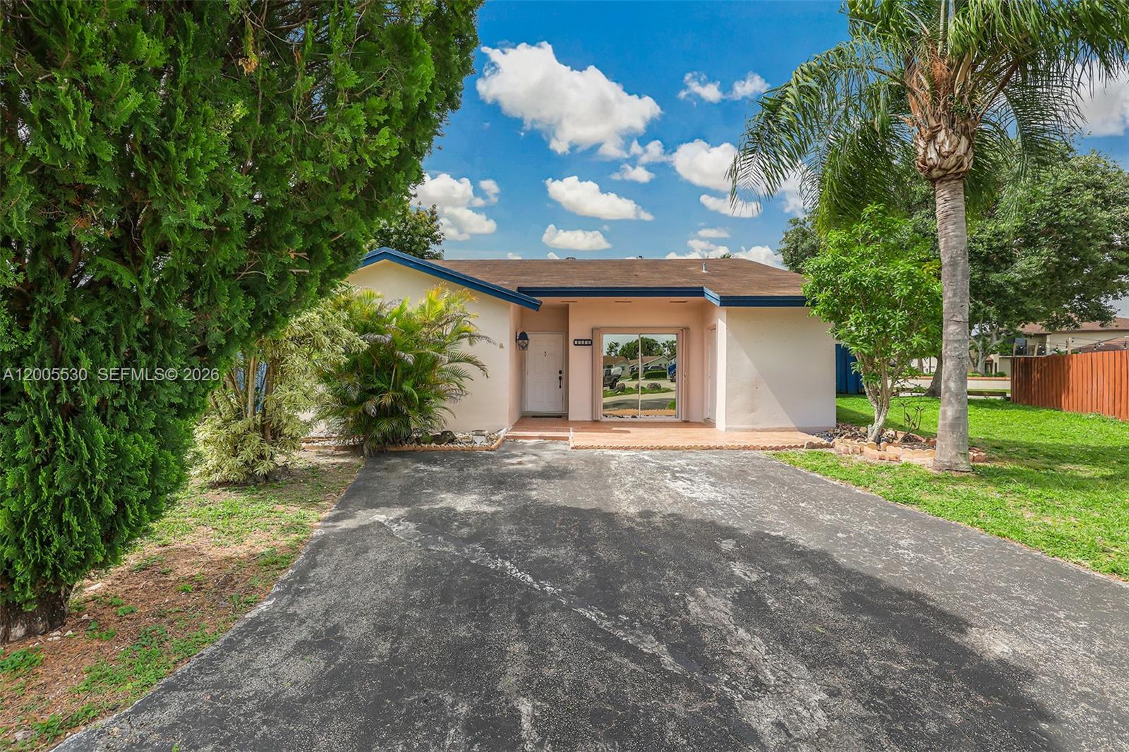 13890 SW 43rd Ter, Miami FL 33175