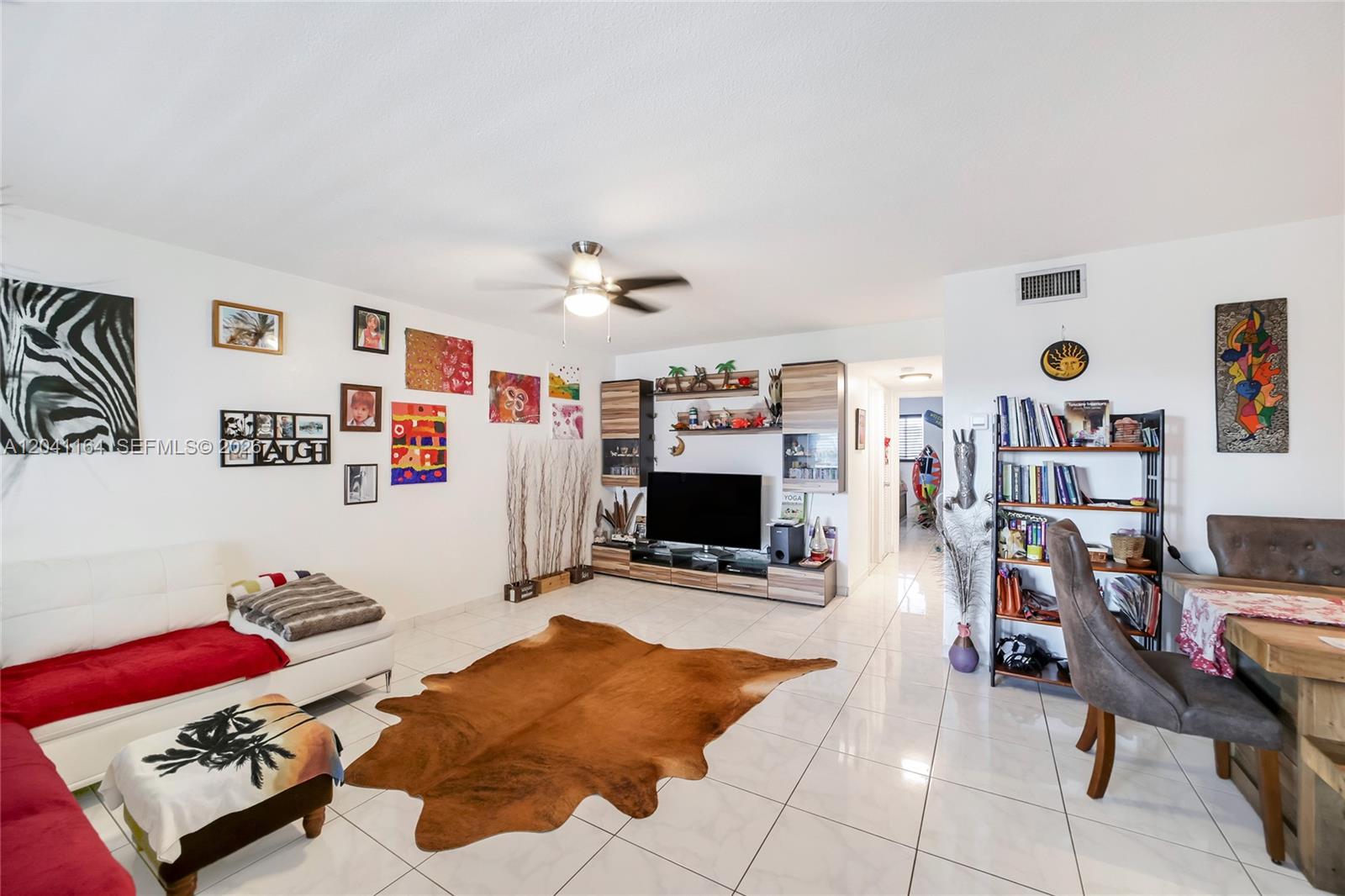 541 Blue Heron Dr # 205, Hallandale Beach FL 33009