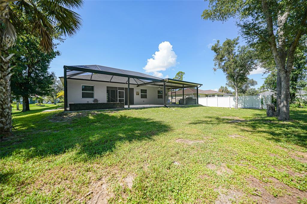 2592 INGLES AVENUE, NORTH PORT, FL — photo 5 of 30