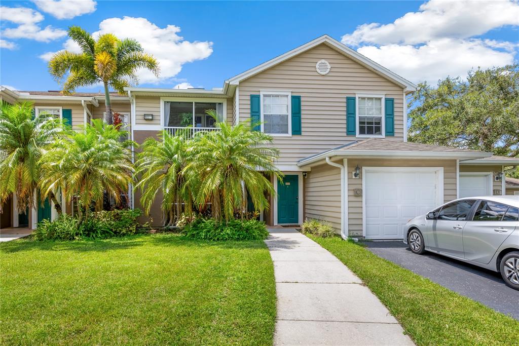 7424 VISTA WAY UNIT 104
