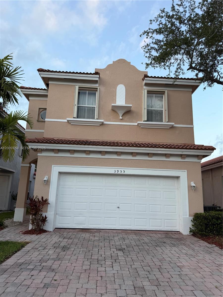 3955 NE 13th Dr, Homestead FL 33033