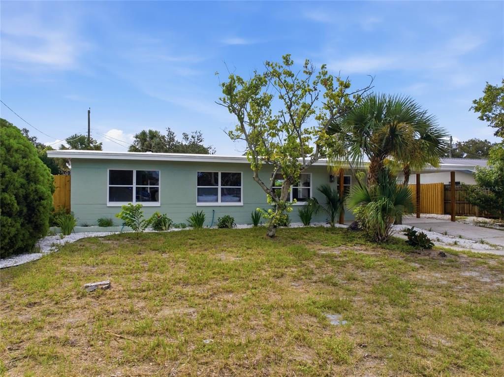 1060 JACKSON STREET, LARGO, FL — photo 2 of 30