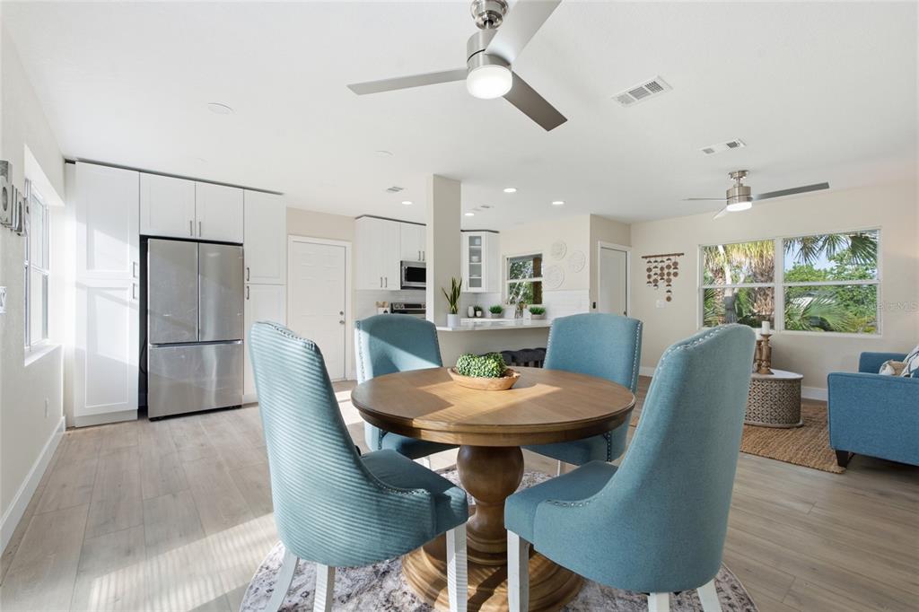 1060 JACKSON STREET, LARGO, FL — photo 5 of 30