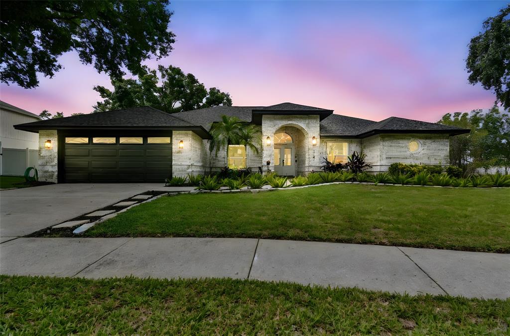 1727 WOODPOND WAY
