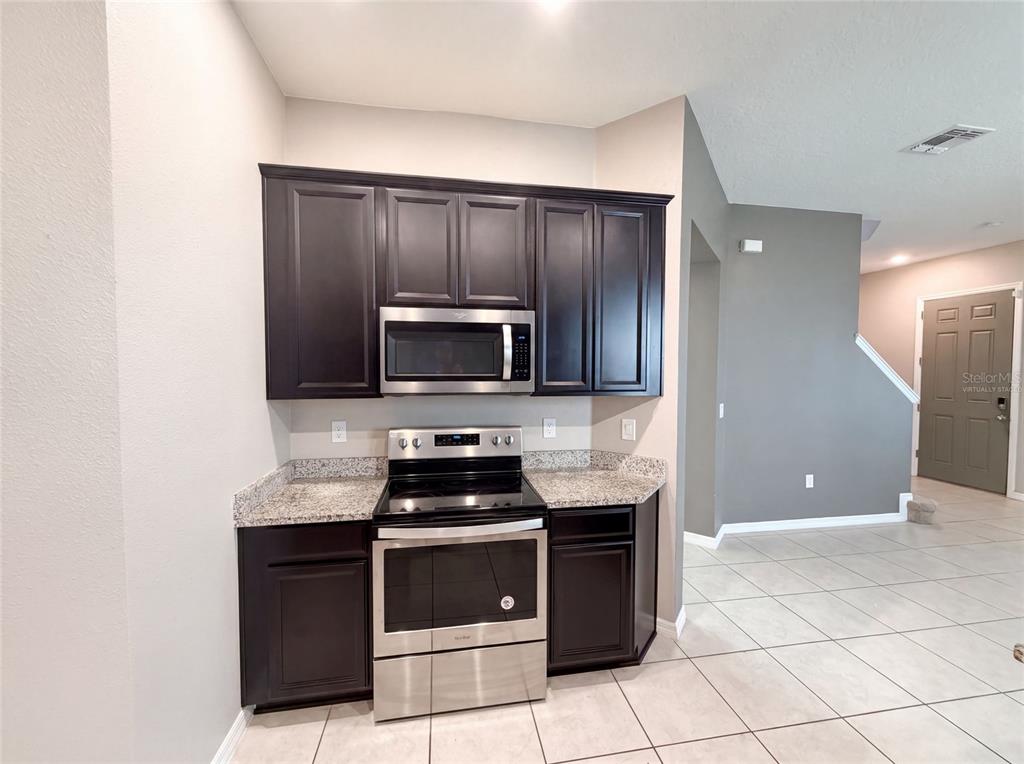 1572 ASTORIA ARBOR LANE, ORLANDO, FL — photo 2 of 30
