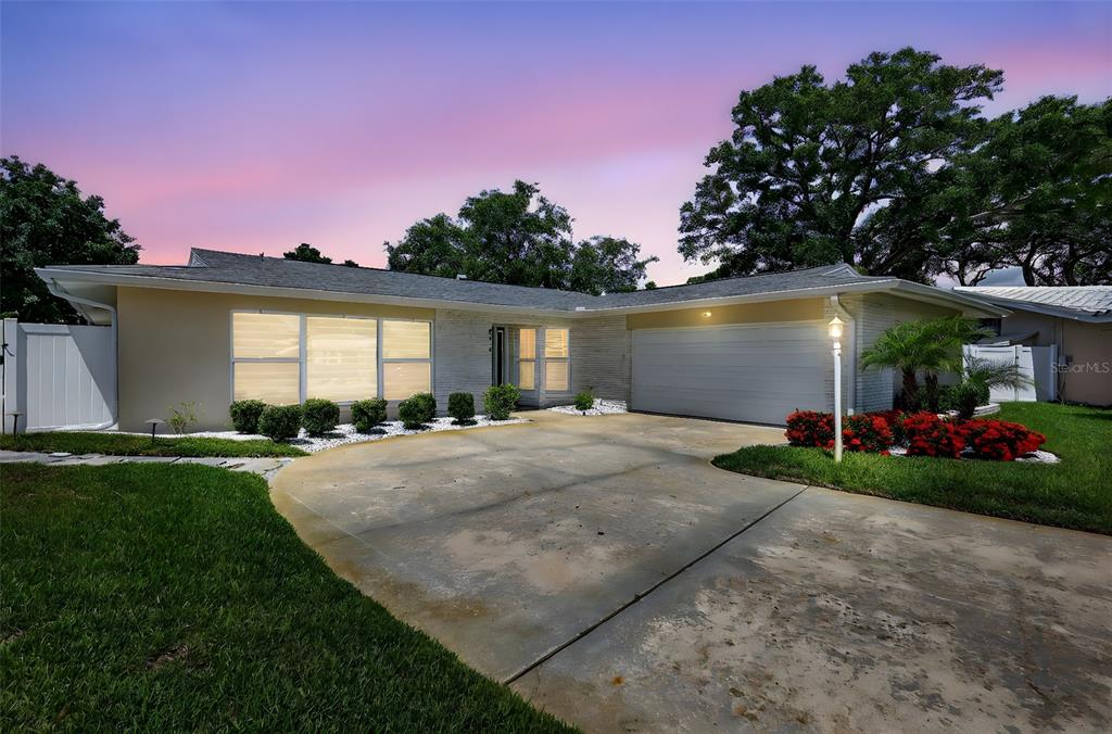 8414 BOULDER PLACE