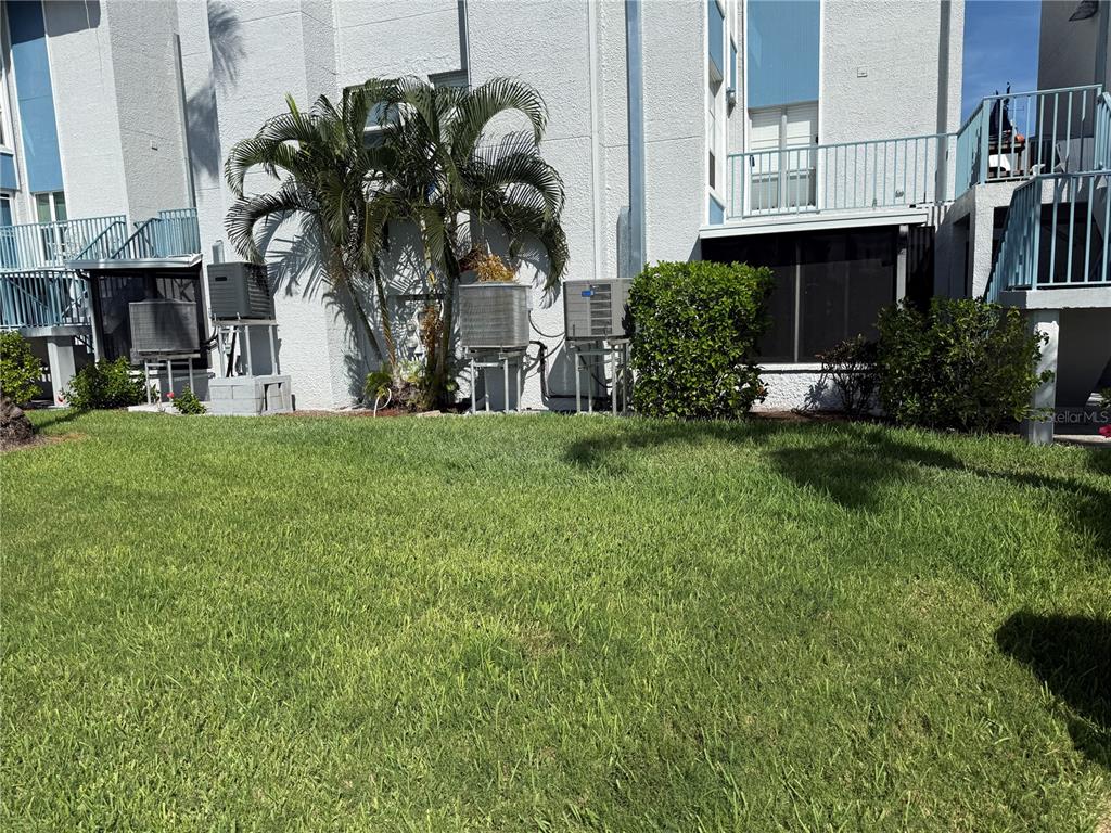 179 MEDALLION BOULEVARD UNIT D, MADEIRA BEACH, FL — photo 4 of 30