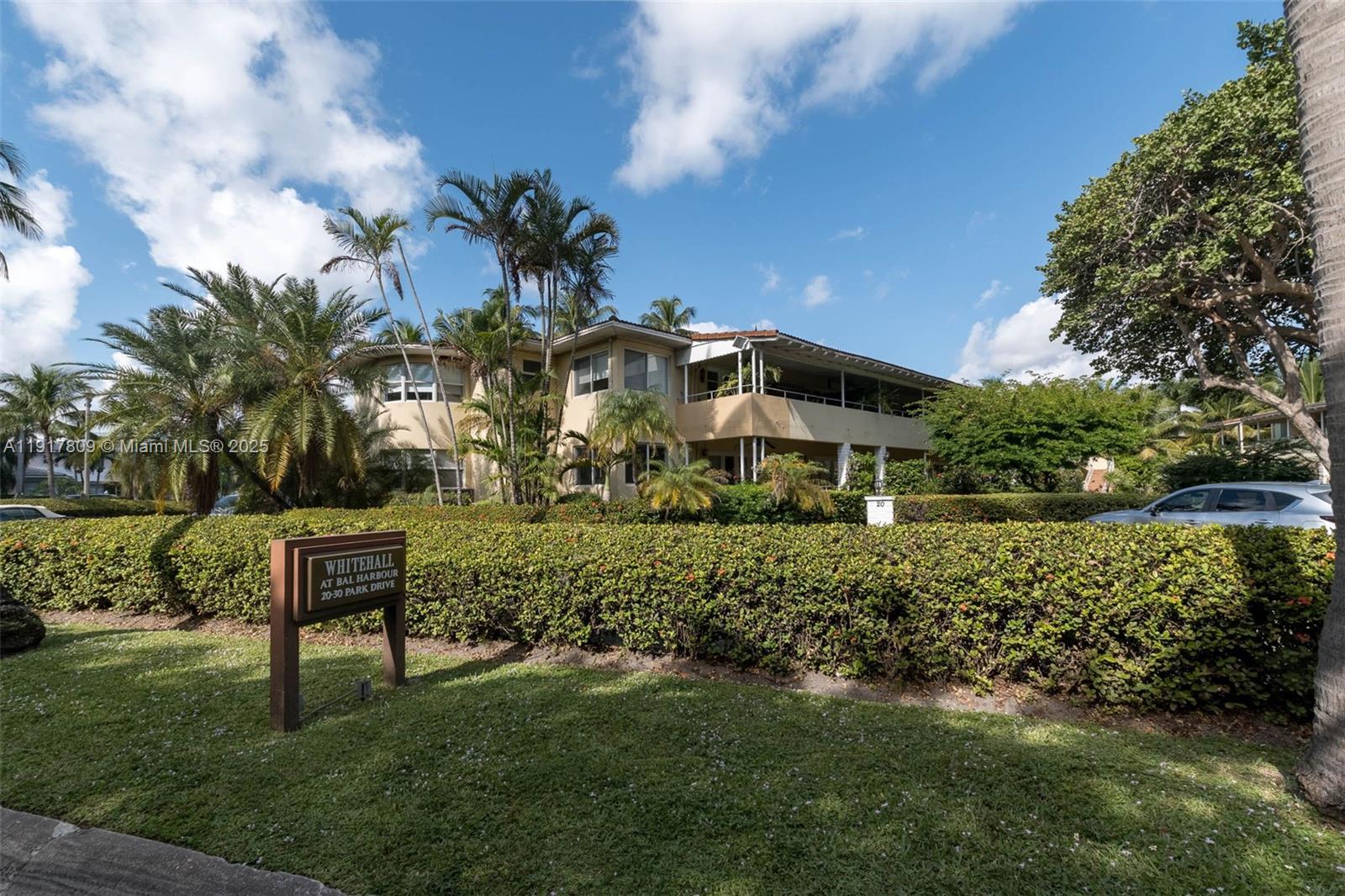 20 Park Dr # 2, Bal Harbour FL 33154