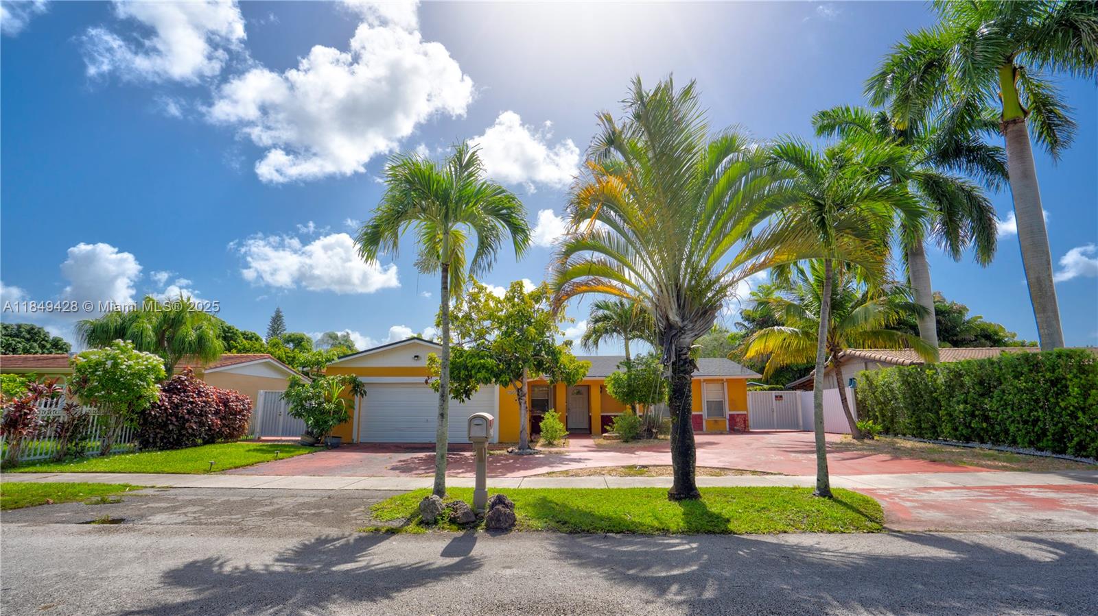 7315 SW 127th Ct, Miami FL 33183
