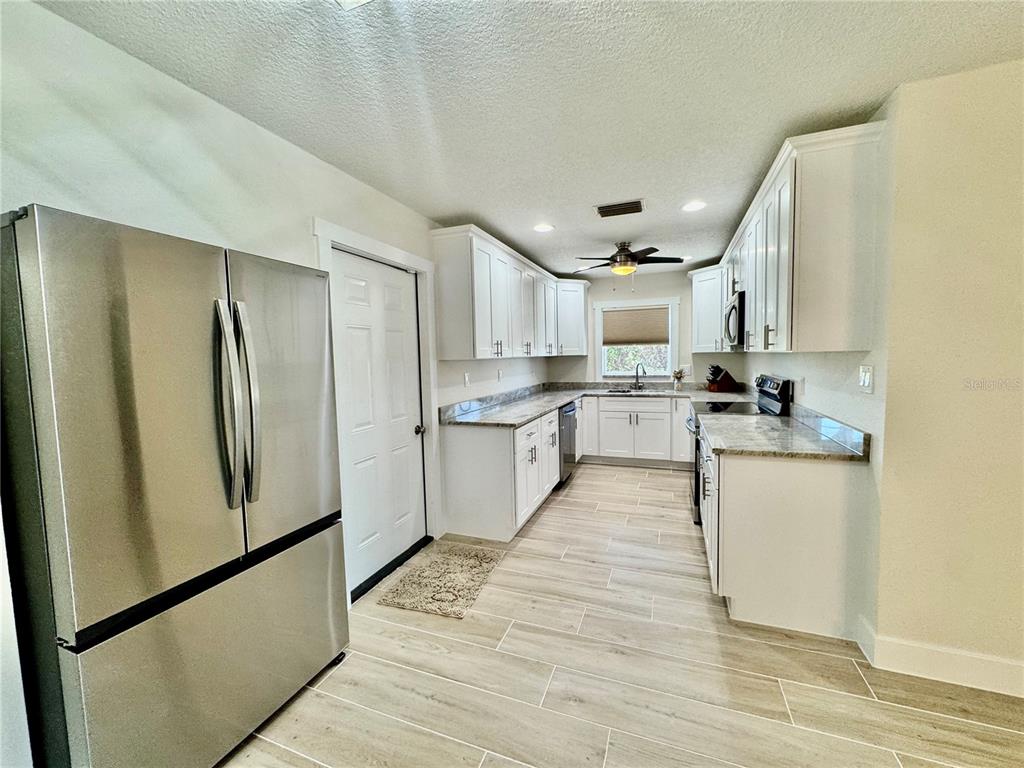 24368 BLACKBEARD BOULEVARD, PUNTA GORDA, FL — photo 3 of 16