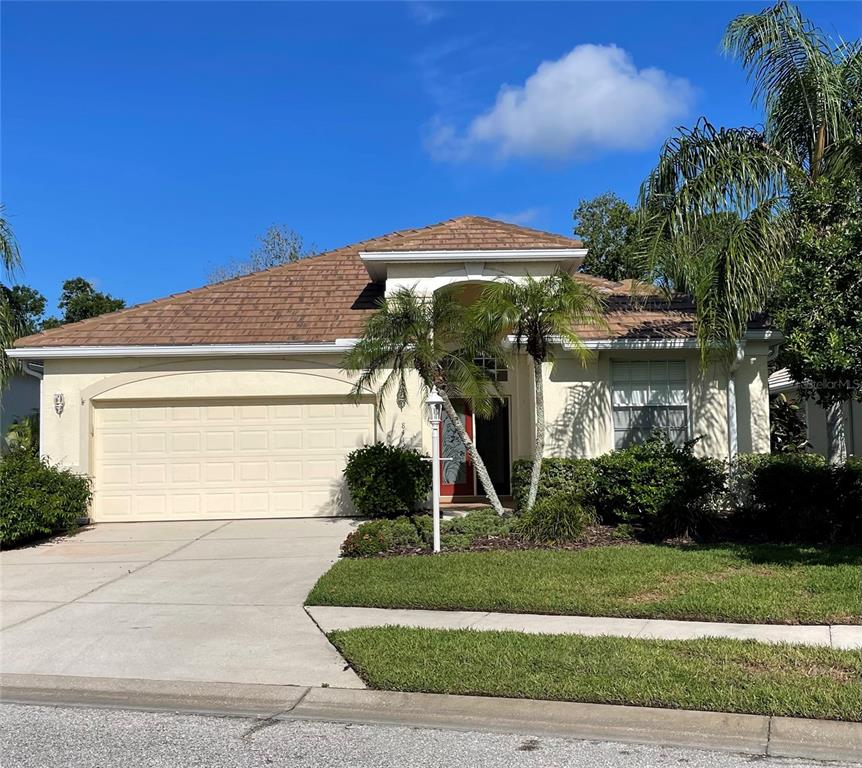8412 WHISPERING WOODS COURT