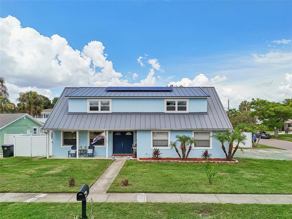 8439 BOXWOOD DRIVE