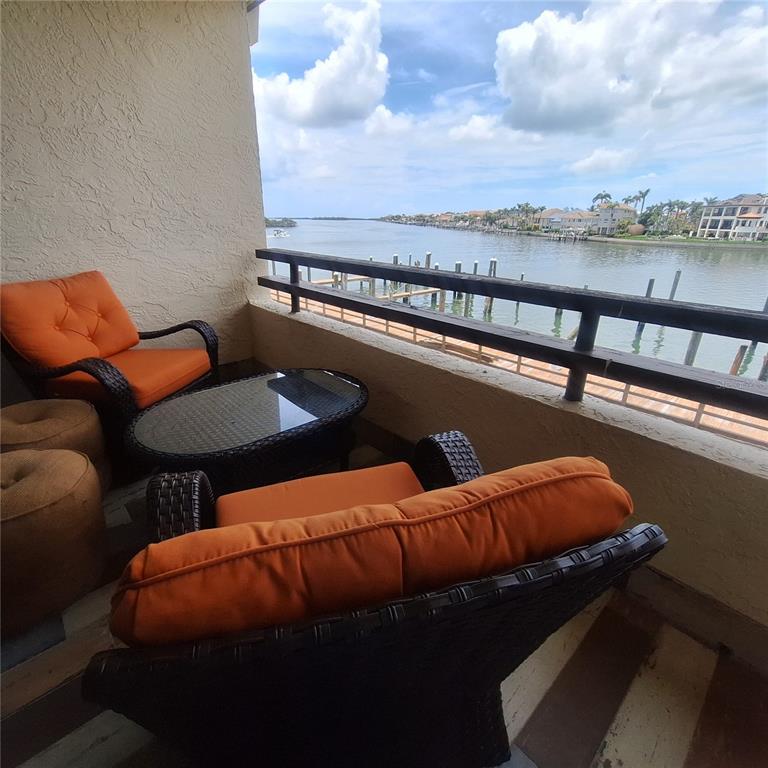 132 1ST STREET E UNIT 101, TIERRA VERDE, FL — photo 4 of 30