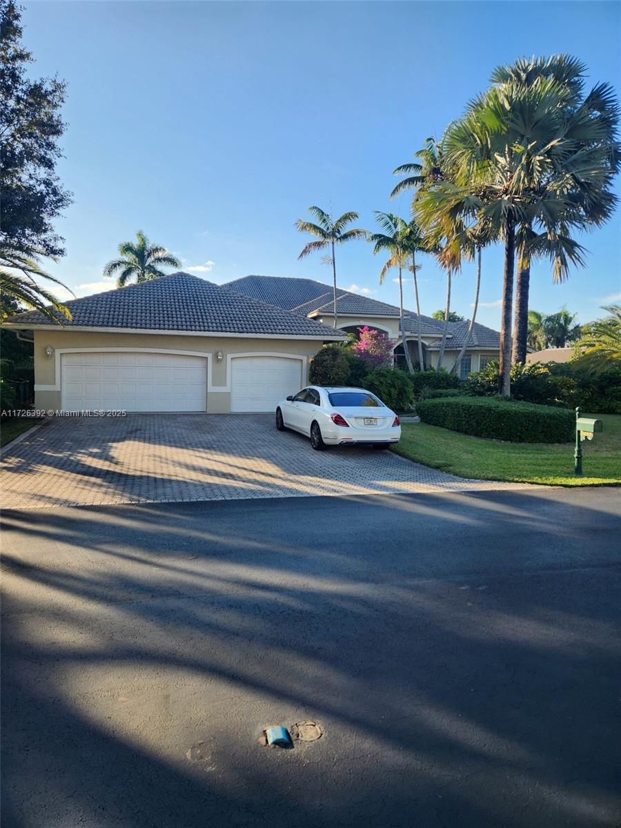 2341 SW 131st Ter, Davie FL 33325