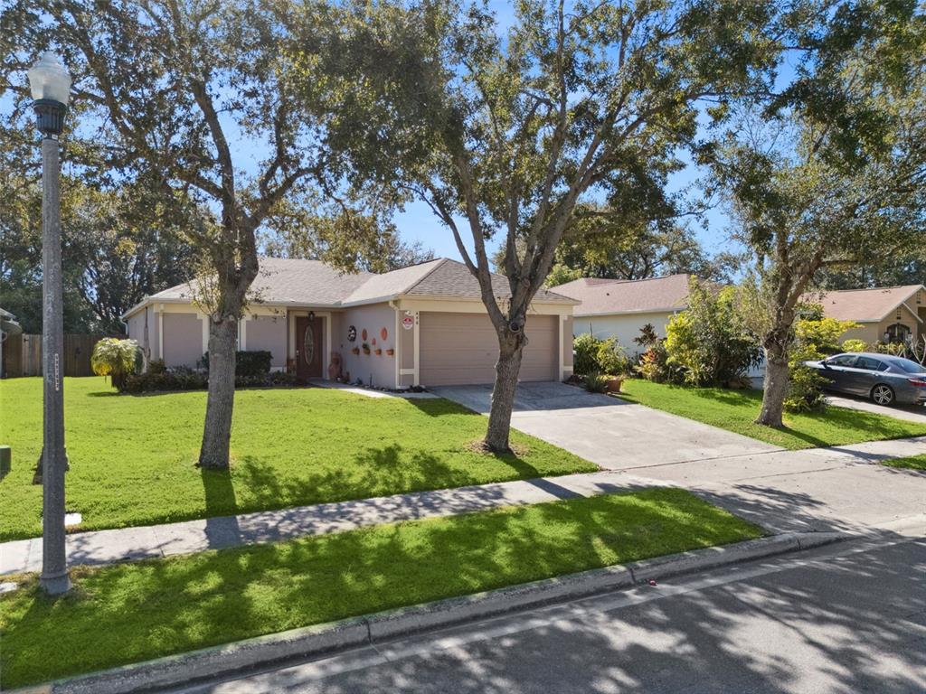 446 REGAL DOWNS CIRCLE