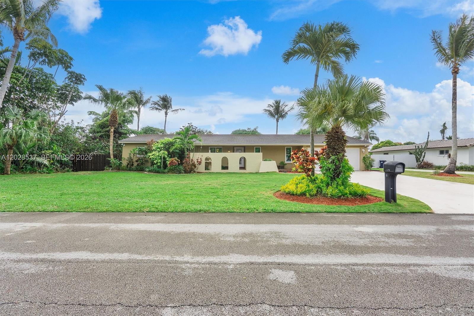 13241 SW 99th Ct, Miami FL 33176