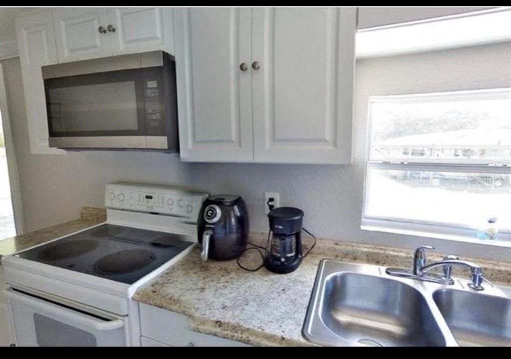 3215 TUCKER AVENUE, ST CLOUD, FL — photo 4 of 10