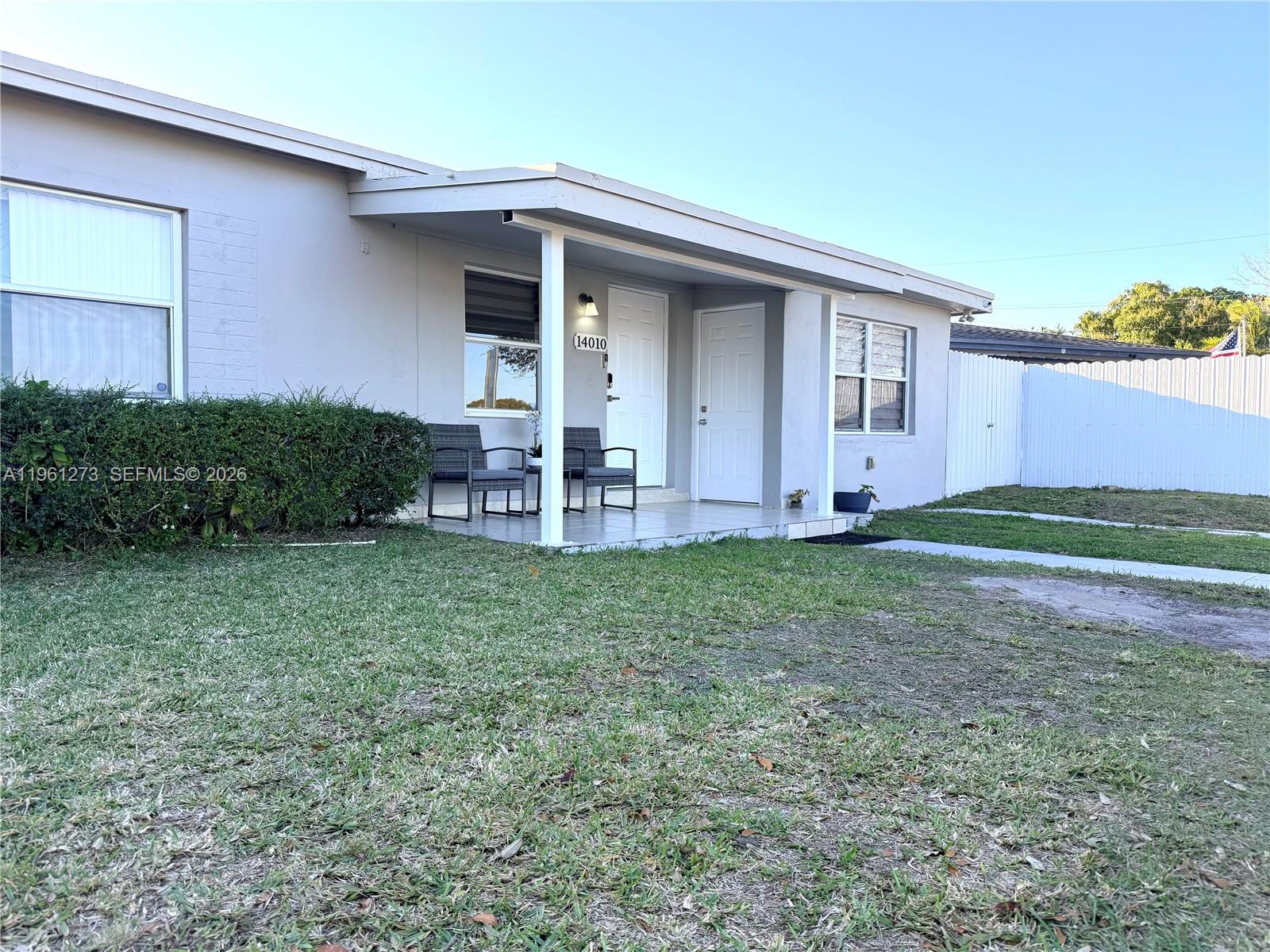 14010 Harrison St, Miami FL 33176