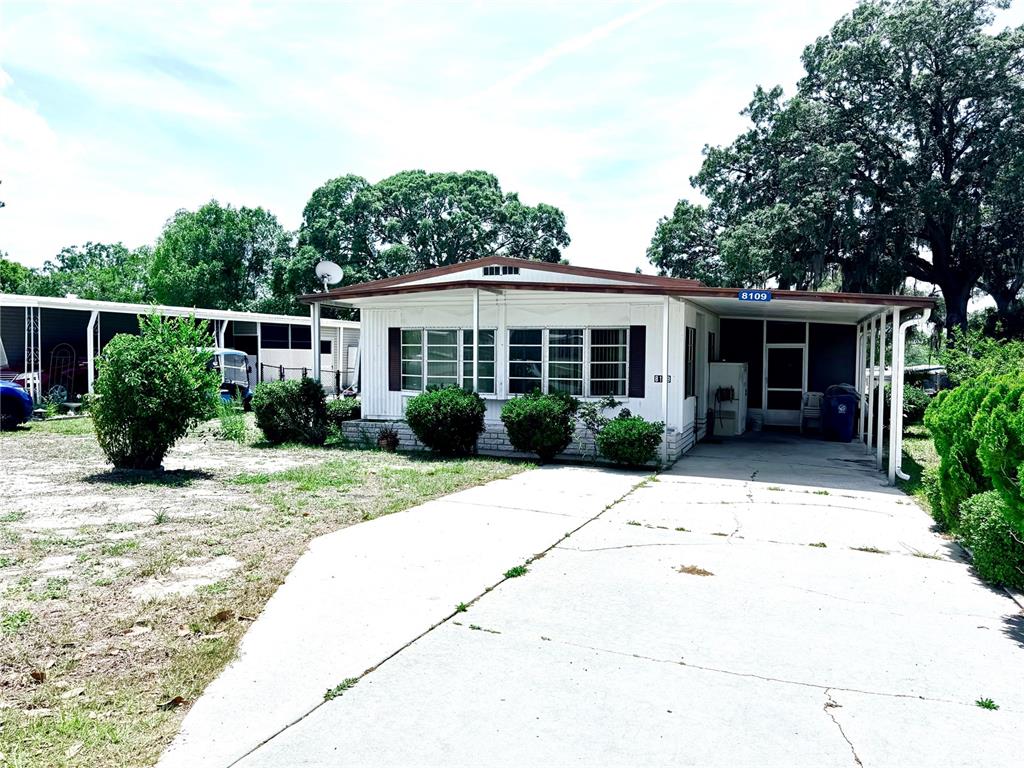 8109 LITTLE TEE LANE