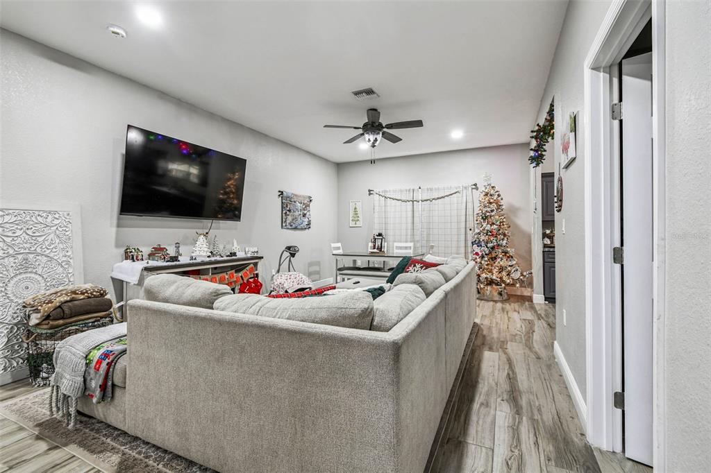 748 MCCLELLAN ROAD, FROSTPROOF, FL — photo 4 of 30