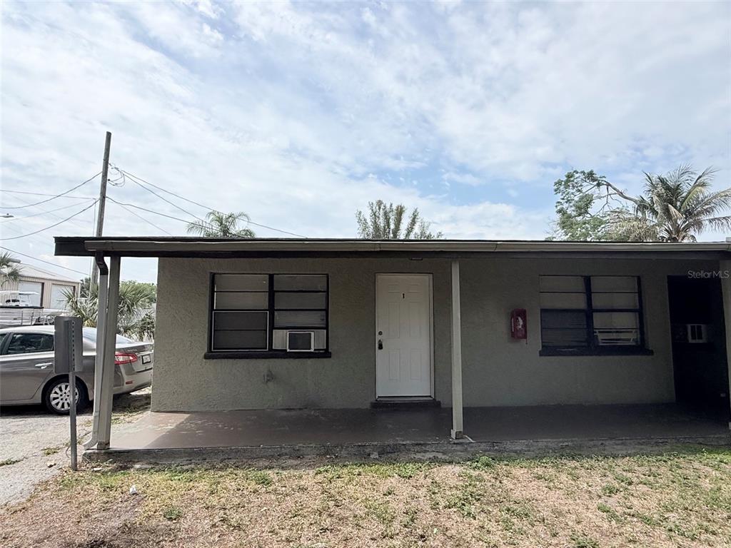 2404 10TH STREET W UNIT 1