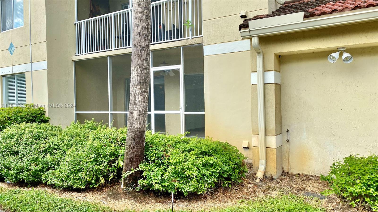 470 S Park Rd # 107, Hollywood FL 33021