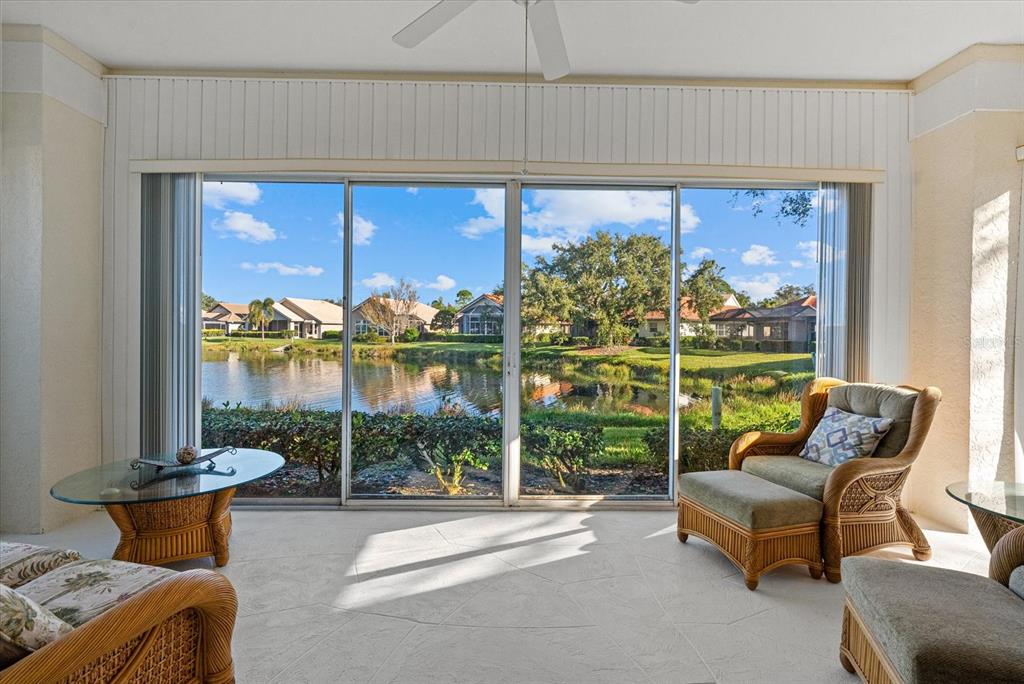 4439 DEER TRAIL BOULEVARD, SARASOTA, FL — photo 3 of 30
