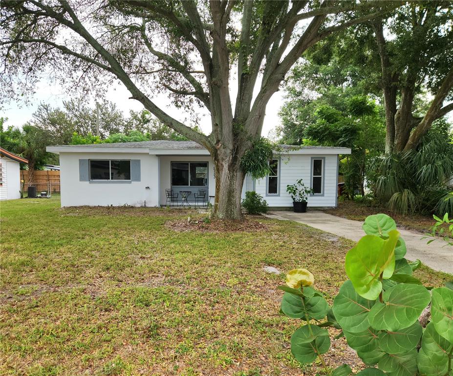 2153 CAPRI DRIVE