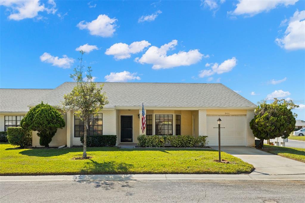 9451 ROCKBRIDGE CIRCLE