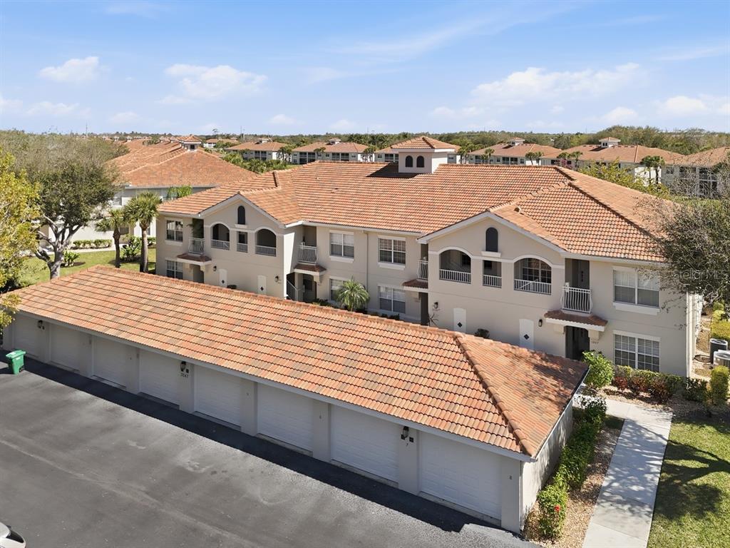 3047 HORIZON LANE UNIT 1906