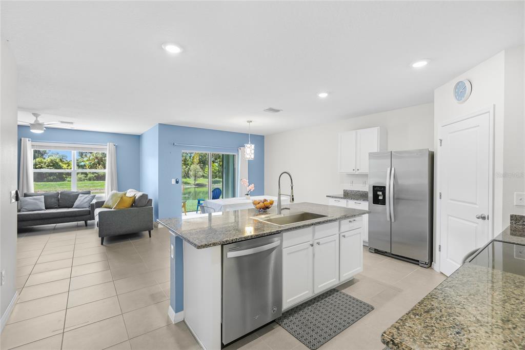 2721 GREENLEAF TERRACE, PARRISH, FL — photo 5 of 30
