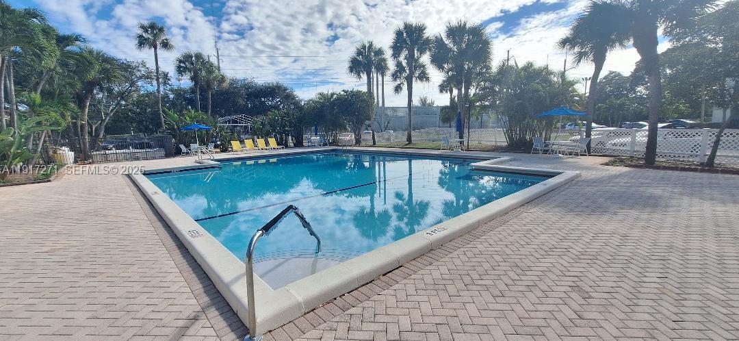5530 NW 44th St # 113C, Lauderhill FL 33319