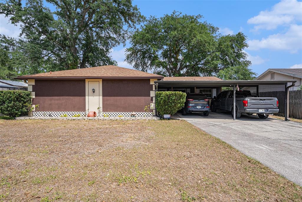 616 HIGHVIEW CIRCLE S