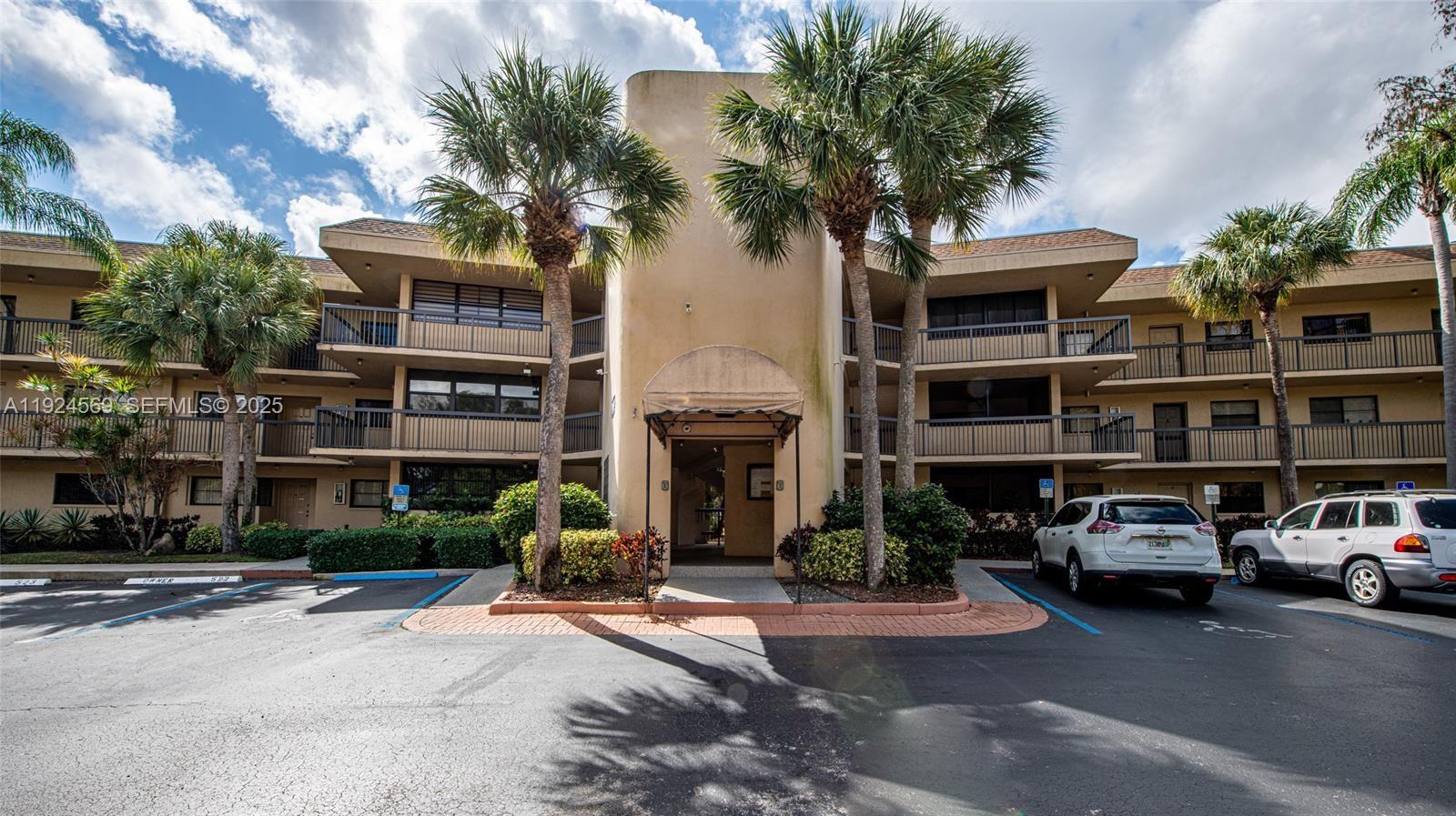 7735 NW 79th Ave # 214, Tamarac FL 33321