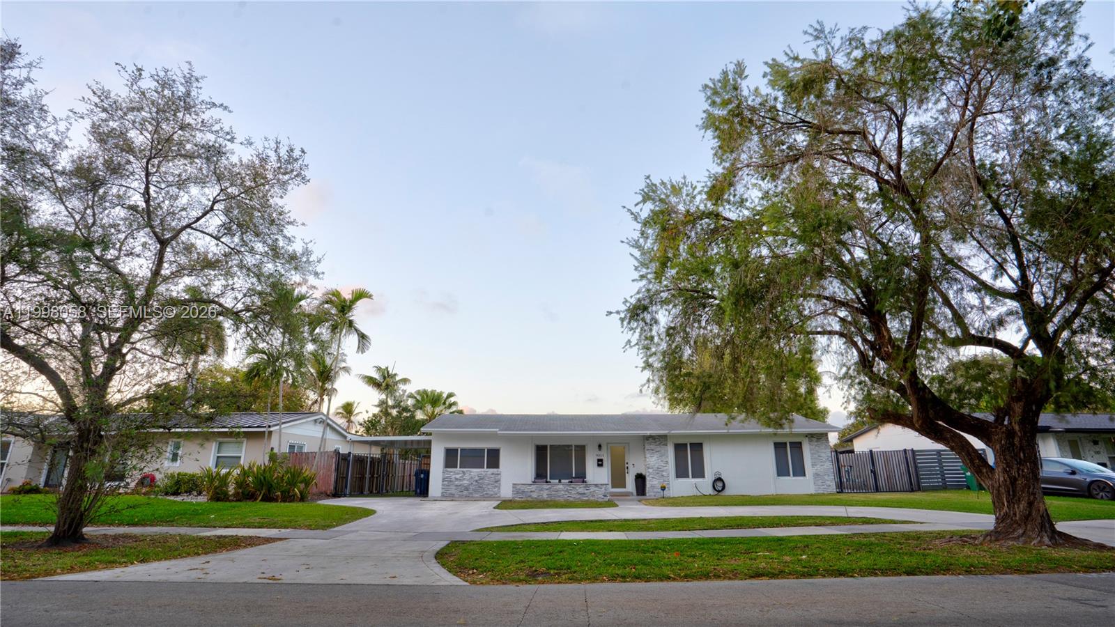 9311 Sterling Dr, Cutler Bay FL 33157