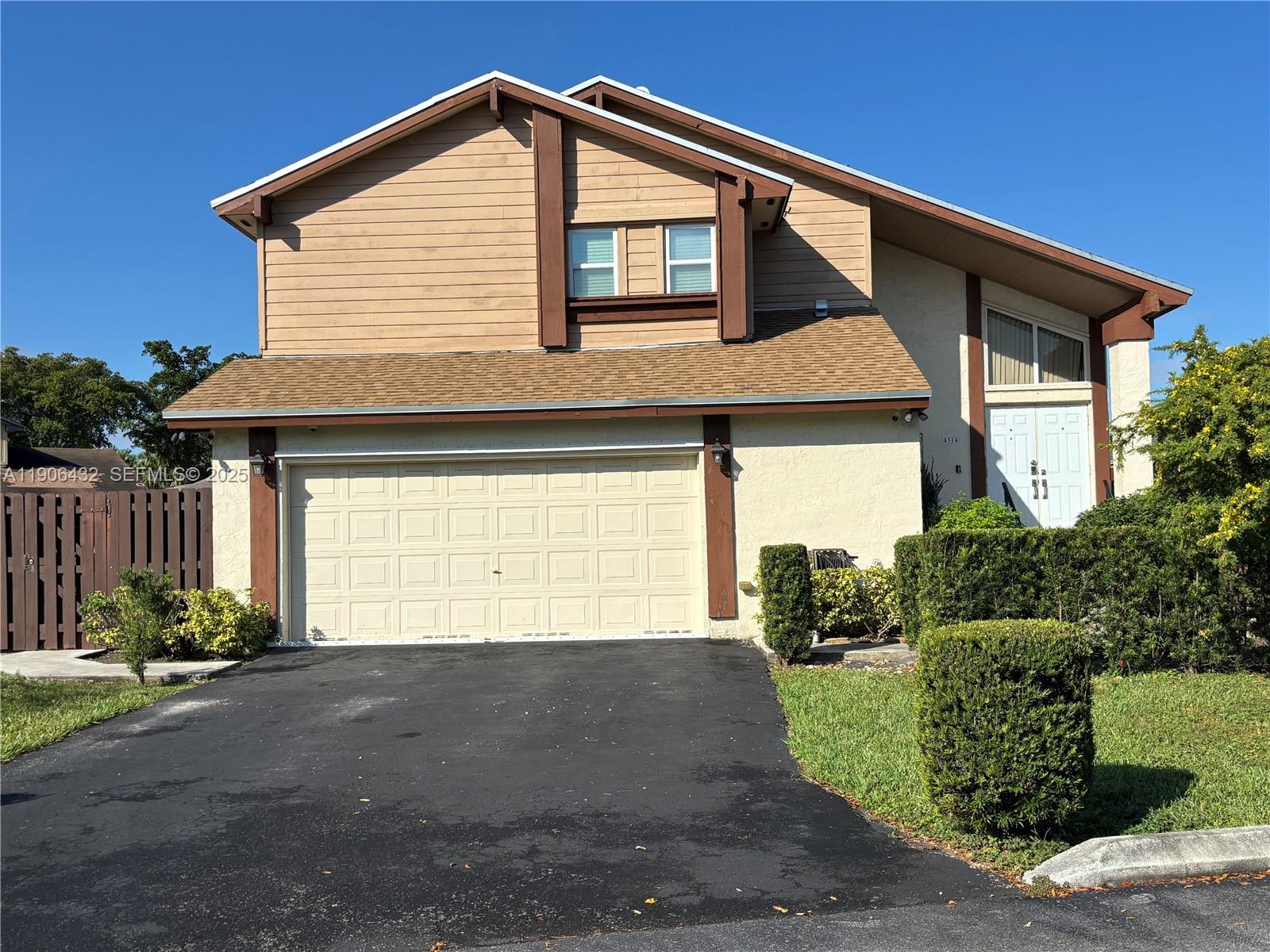 4314 SW 148th Ct, Miami FL 33185