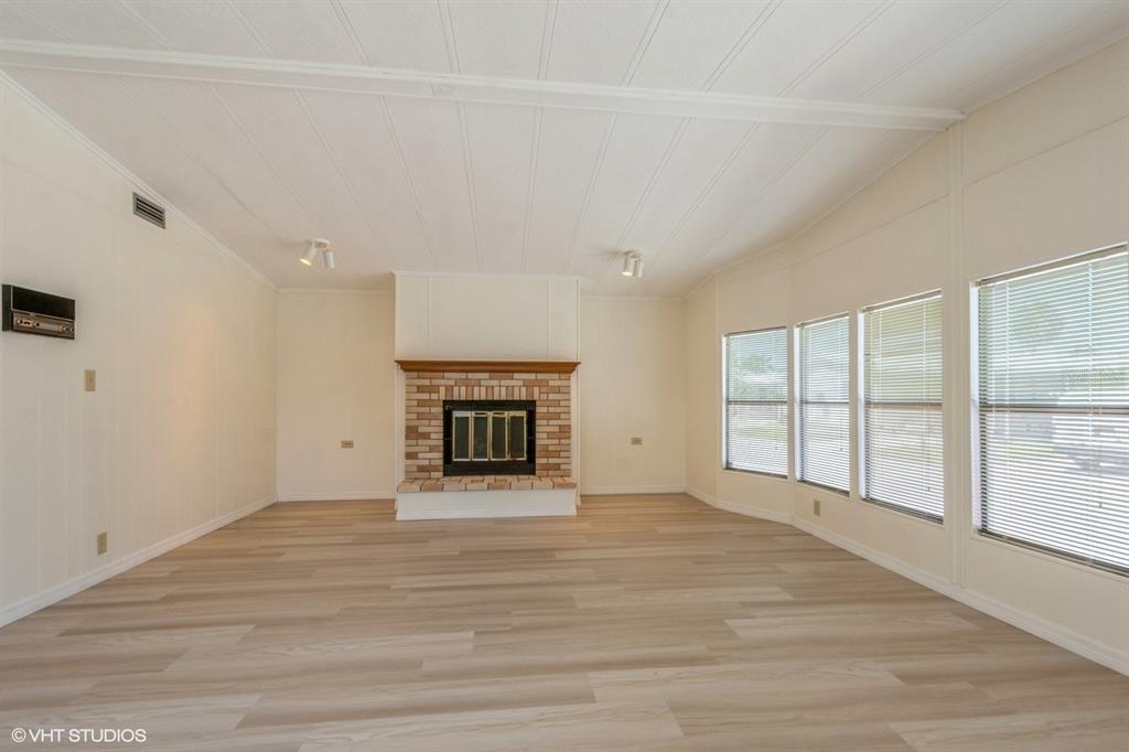 238 PELICAN DRIVE N, OLDSMAR, FL — photo 4 of 30