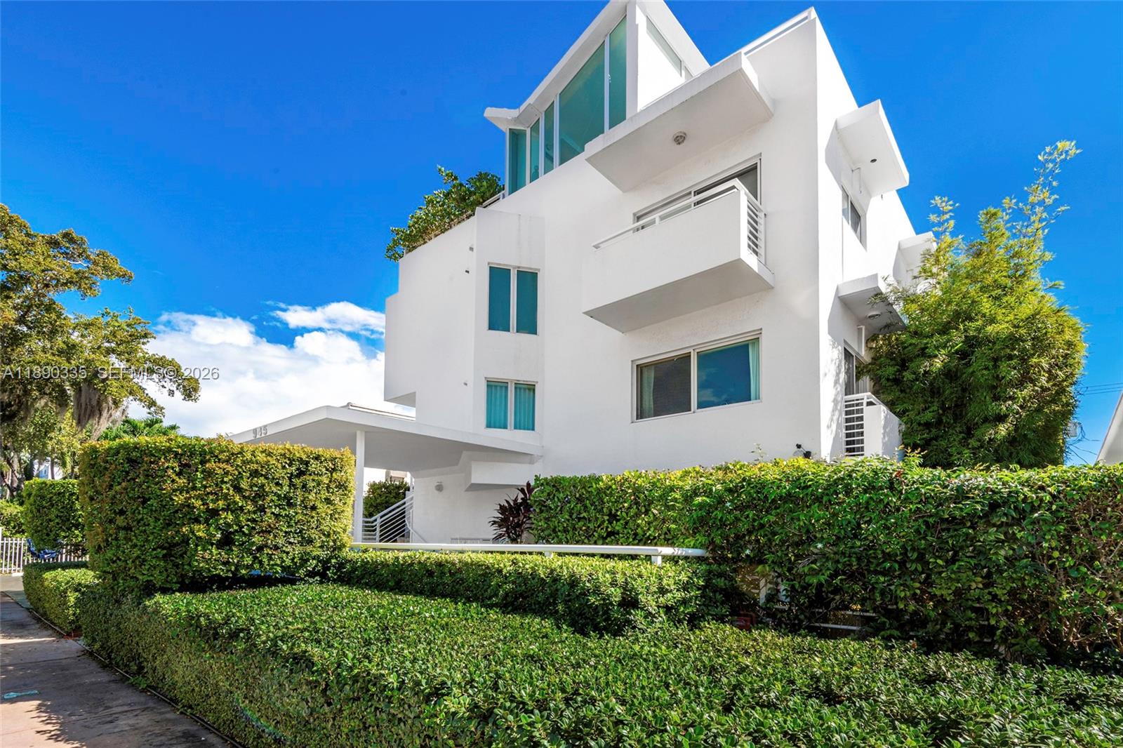 945 Jefferson Ave # 103, Miami Beach FL 33139